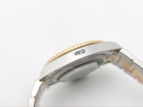 Submariner 126613LN 904 YG/SS Black EWE A3235