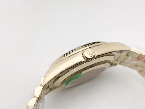 DayDate 228238 40mm 904L Flt Wt YG/YG O-Grn/Rm Noob A2836