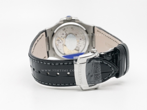Nautilus Moon Phase 5712 SS/LE Grey PPF V2 A240
