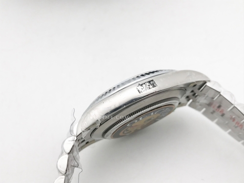 DJ2 126334 41mm Jub Flt 904L SS/SS Grey/Stk JQF VR3235