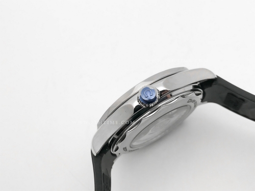 Seamaster 300m 2018 Blk SS/RU White GDF MY8215