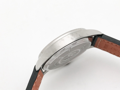 Mark XVIII SS/LE White GDF MY8215