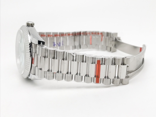 DayDate 40mm 904L Flt SS/SS I-Blue/Stk GMF A2836