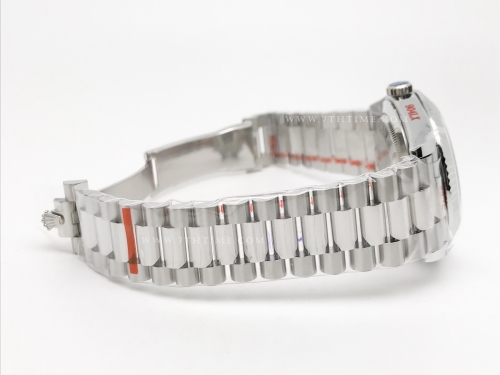 DayDate 40mm 904L Flt SS/SS I-Blue/Stk GMF A2836