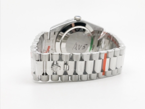 DayDate 40mm 904L Flt SS/SS I-Blue/Stk GMF A2836