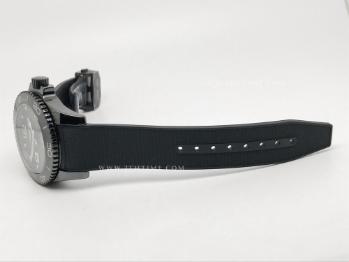 HydroConquest Mens 43mm CER/RU Black HKF Asia 2824