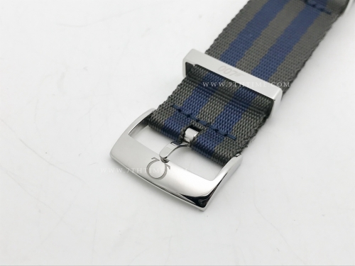 Seamaster 300 James Bond 60th Anni SS/NY BLS A8806