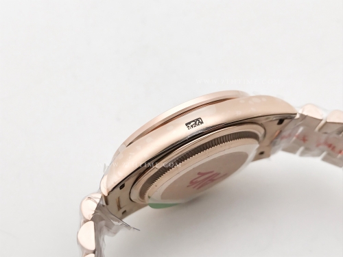 DayDate 128395TBR 36mm Wt 904L Dia RG/RG M-Wht/Dia GMF A2836