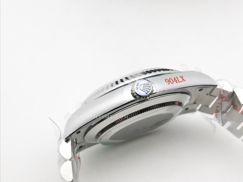 DayDate 40mm 904L Flt SS/SS P-Met/Dia GMF A2836