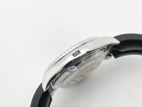 YachtMaster 126679 40mm Wt Dia SS/RU Blk KF VR3235