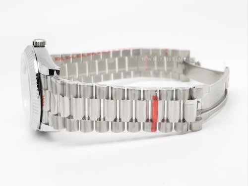 DayDate 40mm 904L Flt SS/SS I-Blue/Rm/Stk GMF A2836