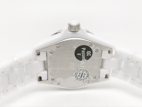 XHANEL J-12 38mm Wht CER/CER MOP/Num Dia HTF A2892