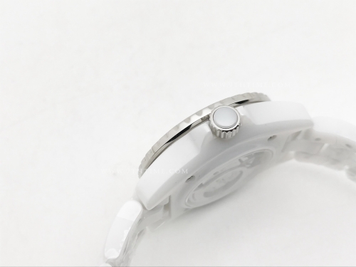 XHANEL J-12 33mm Wht CER/CER W-MOP/Dia HTF A12.2