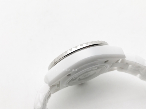 XHANEL J-12 33mm Wht CER/CER Wht/Dia HTF A12.2