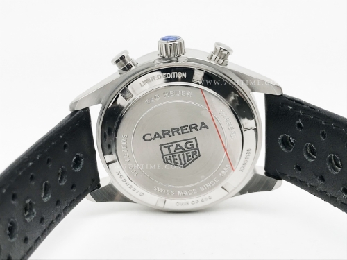Carrera Chrono 42mm Wht SS/LE Blk/Wht A8F VK63A