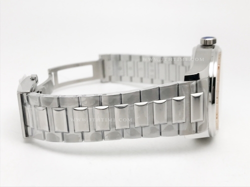 Portugieser Auto 42mm SS/LE D-Gold/Num APSF A52010