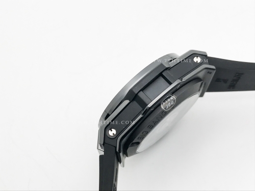 Big Bang Unico 42mm Cer CER/RU Blk Ske BBF A1280