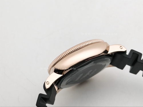 Submersible Goldtech 42mm RG/RU Black VSF P900