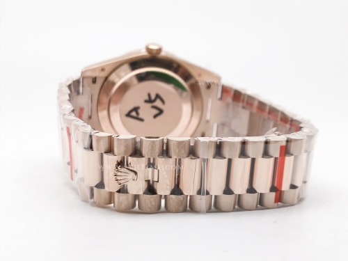 DayDate 40mm 904L B.Dia RG/RG W-MOP/B.Dia GMF A2836