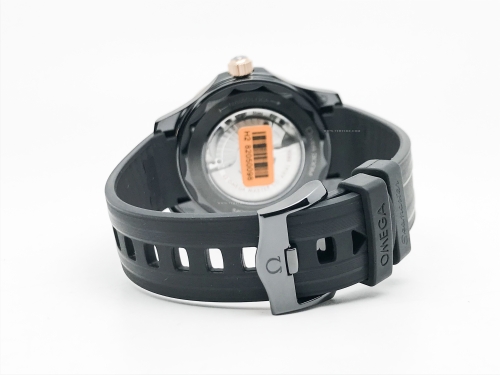 Seamaster 300m 43.5mm CER/RG/RU Black S+F Asia 8806
