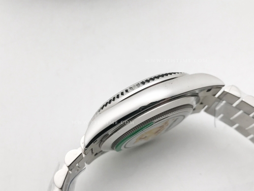 DayDate 40mm 228239 904L Flt Wt WG/WG Blue/Rm KF VR3255