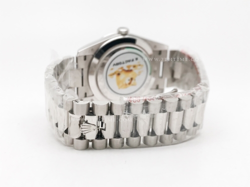 DayDate 40mm 228239 904L Flt Wt WG/WG I-Blue/Dia KF VR3255