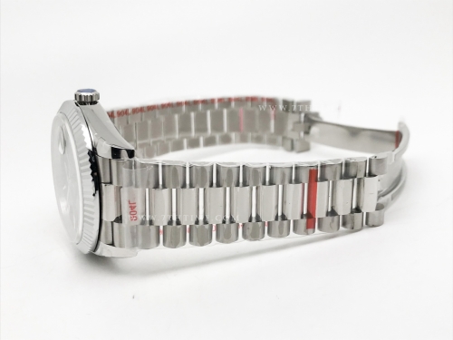 DayDate 40mm 904L Flt SS/SS Blue/Stk GMF VR3255