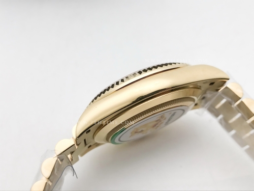 DayDate 40mm 228238 904L Flt Wt YG/YG Grn/Rm KF VR3255