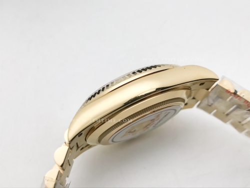 DayDate 40mm 228238 904L Flt Wt YG/YG Blk/Dia KF VR3255