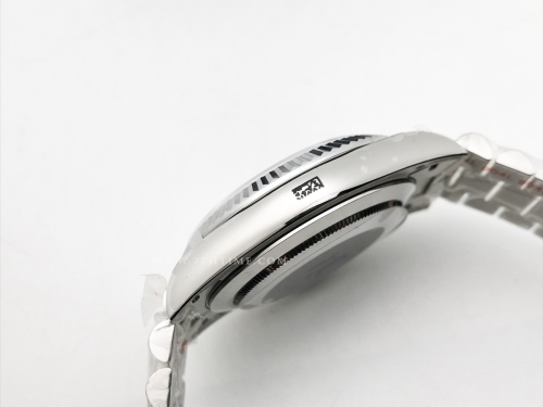 DayDate 40mm 904L Flt SS/SS Blk/Stk GMF VR3255