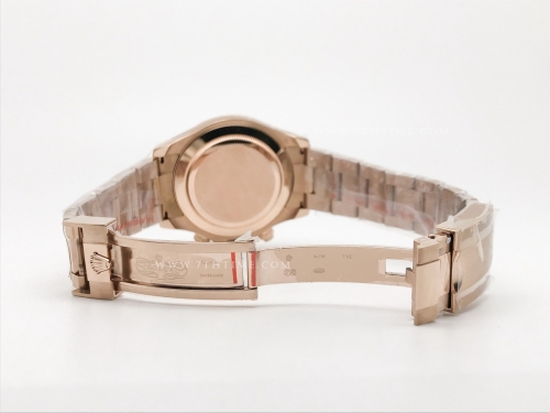 Daytona 116505 Wt RG/RG Met/Stk SWF V2 SH4130