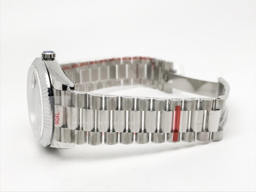 DayDate 40mm 904L Flt SS/SS Blue/Rm/Stk GMF VR3255