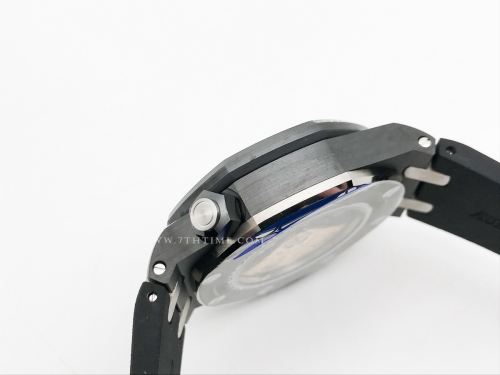 Royal Oak Offshore Diver 15707 CER/RU Blk ZF A3120