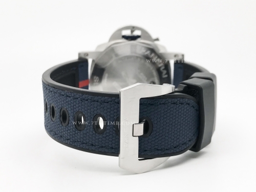 Submersible Luna Rossa 44mm SS/NY Blue VSF P900