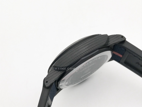 Luna Rossa Carbotech 44mm CAR/NY Blue VSF P9010