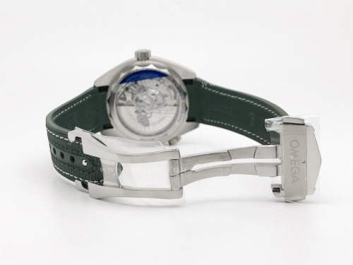 Planet Ocean 43.5mm Grn Cer SS/RU Silv VSF A8900