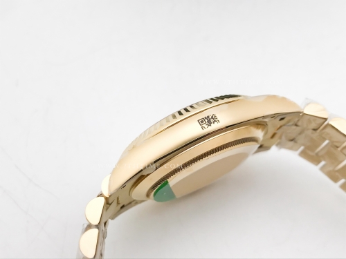 DayDate 40mm 904L Flt Wt YG/YG Wht/Rm/Stk TMF SH3255