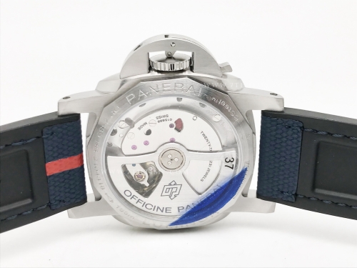 Quaranta BiTempo Luna Rossa 40mm SS/NY Blue VSF P900