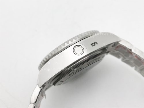 Deep Sea Dweller 126660 904 SS/SS Blue GMF VR3235