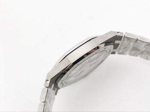 Royal Oak Jumbo 15202IP TI/TI S-Blue ZF V2 A2121