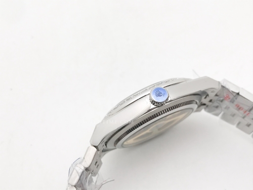 Land Dweller 40mm Jub Dia SS/SS I-Blu/Dia NNF MY9015