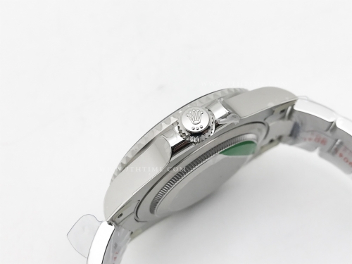 GMT II 126710GRNR Oys 904L SS/SS Blk THB SH3285-2