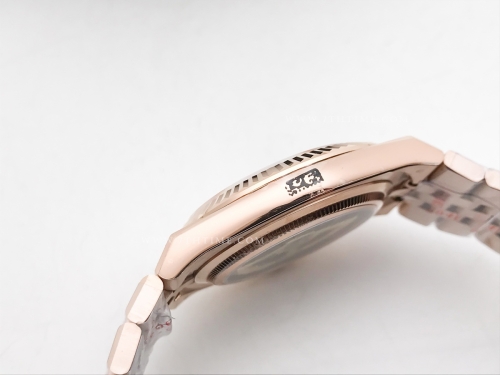 Land Dweller 40mm Wt Jub Flt RG/RG White YYF A7135