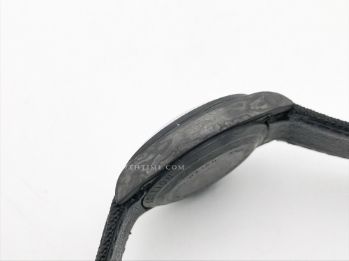 Daytona DIW Motley Black CF/NY Rain/Stk N6F A4130