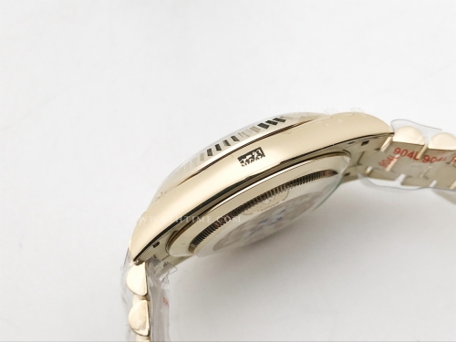 DayDate 40mm 904L Flt YG/YG Blk/Dia GMF VR3255