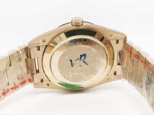 DayDate 40mm 904L Flt YG/YG Wht/Rm GMF VR3255