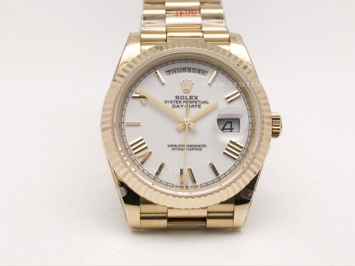 DayDate 40mm 904L Flt YG/YG Wht/Rm/Stk GMF VR3255