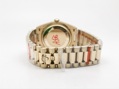 DayDate 36mm Wt 904L Flt YG/YG Wht/Rm/Stk QF VR3255