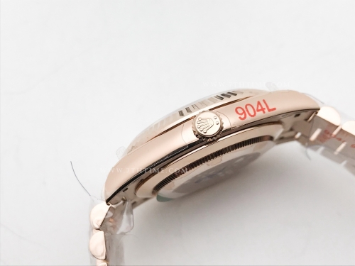 DayDate 40mm 904L Flt RG/RG Silv/Stk GMF VR3255