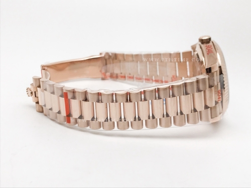 DayDate 40mm 904L Flt RG/RG Grn/Stk GMF VR3255